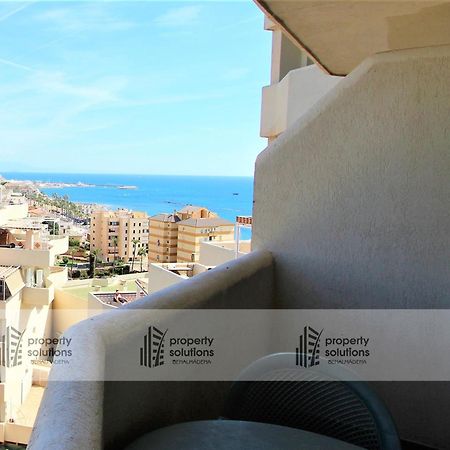 Benalbeach 1010 - Vista Al Mar - Piscina Todo El Ano - Primera Linea De Playa 贝纳尔马德纳 外观 照片