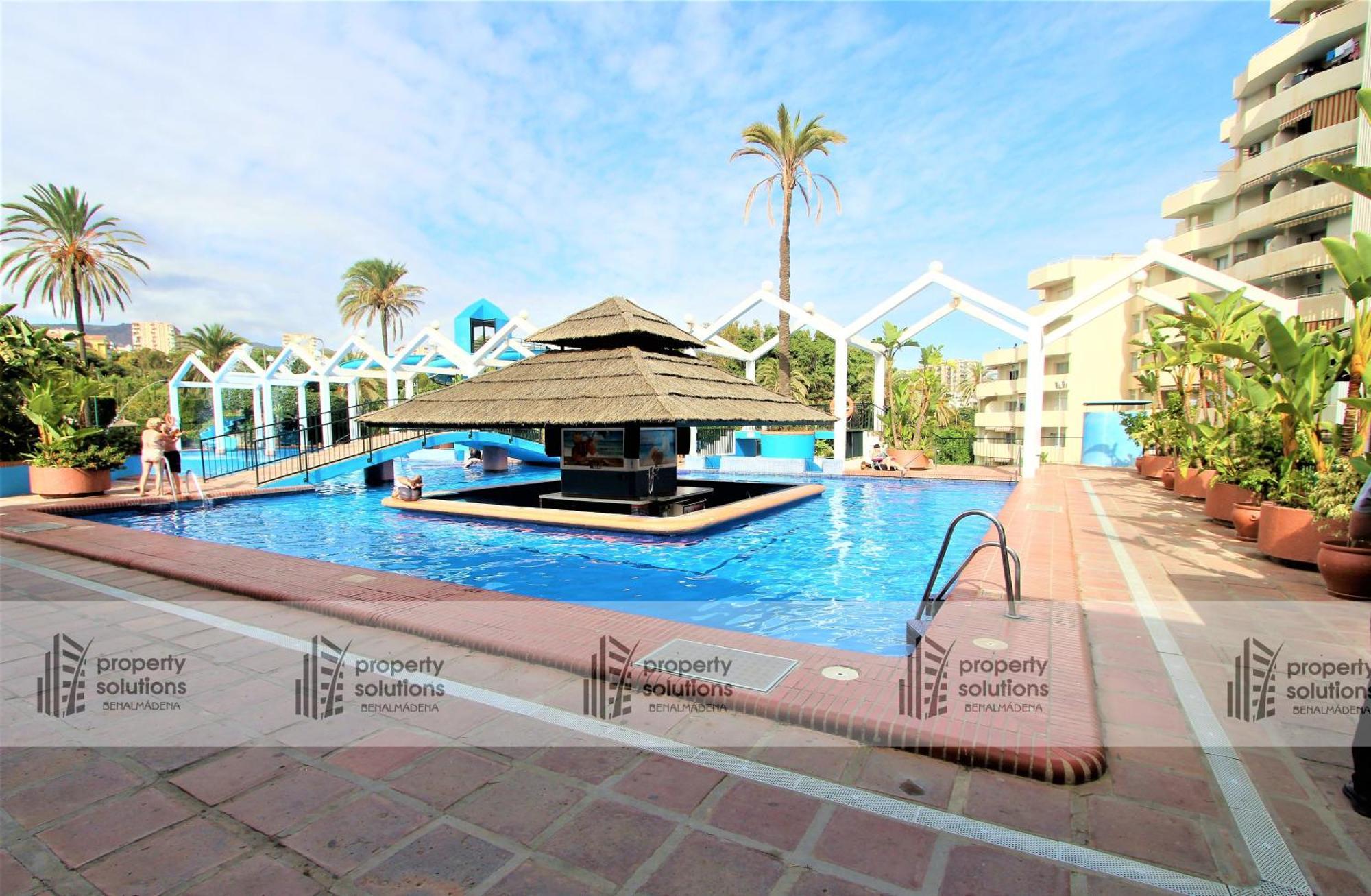 Benalbeach 1010 - Vista Al Mar - Piscina Todo El Ano - Primera Linea De Playa 贝纳尔马德纳 外观 照片