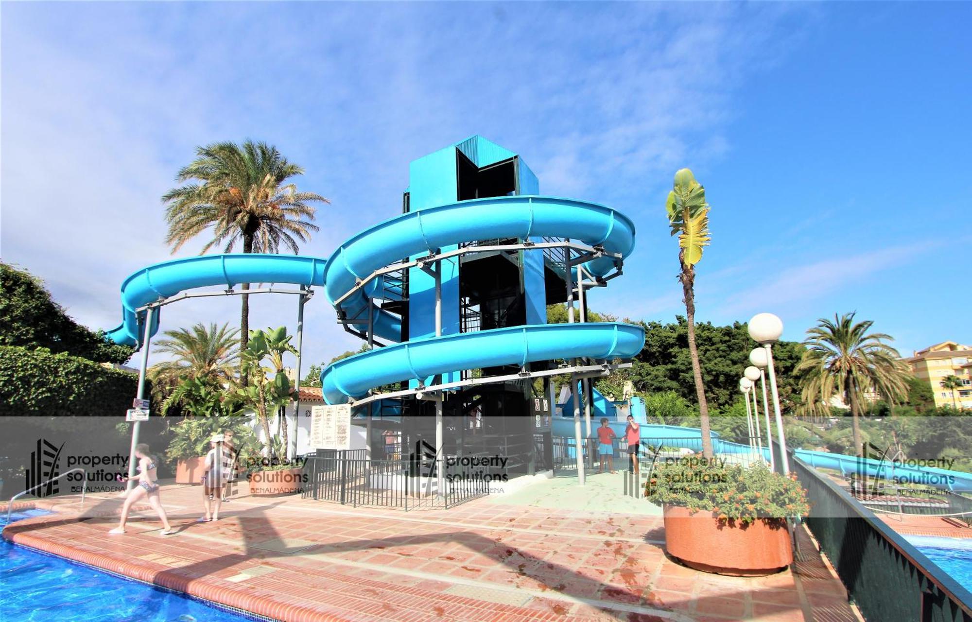 Benalbeach 1010 - Vista Al Mar - Piscina Todo El Ano - Primera Linea De Playa 贝纳尔马德纳 外观 照片