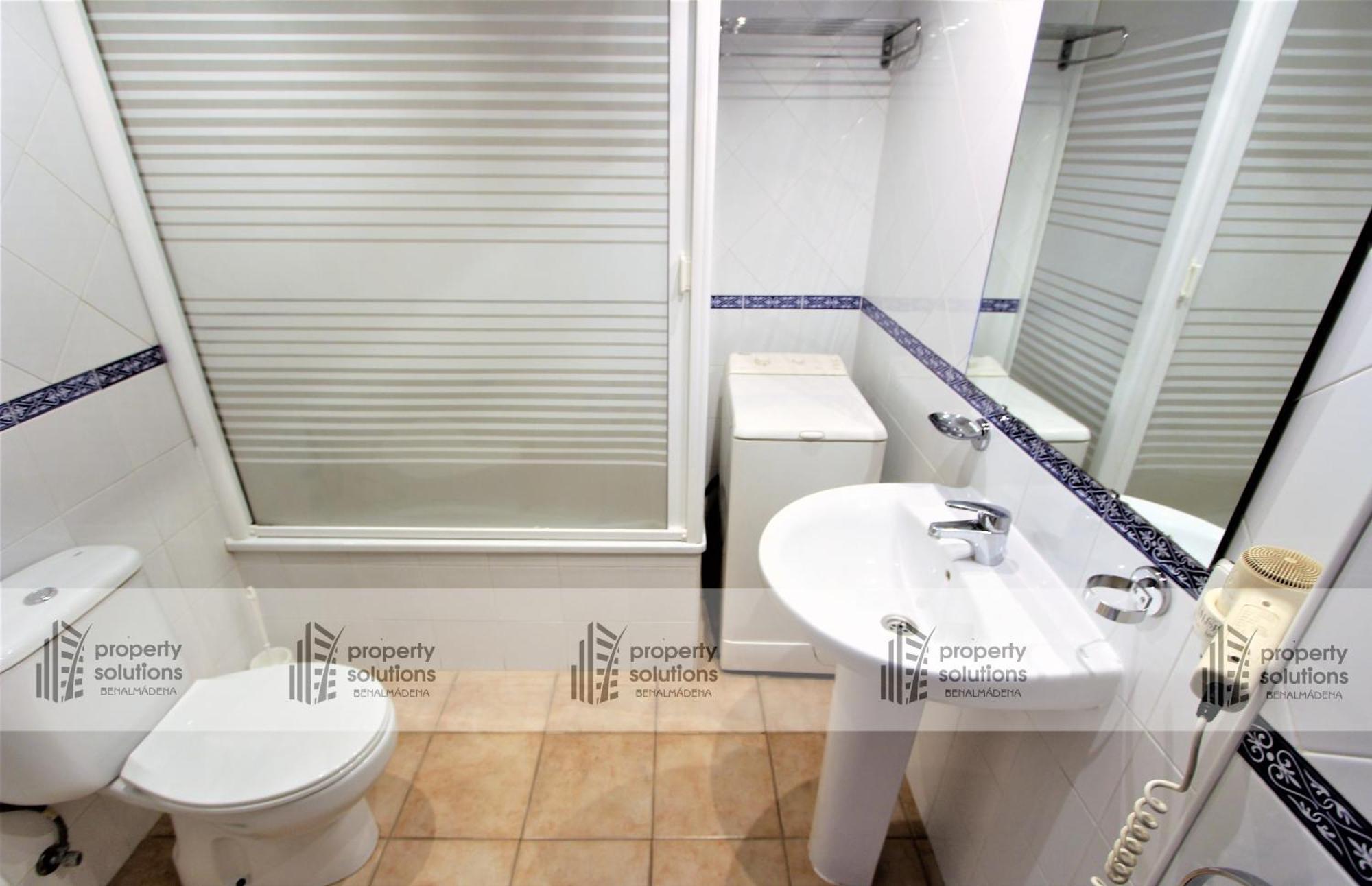 Benalbeach 1010 - Vista Al Mar - Piscina Todo El Ano - Primera Linea De Playa 贝纳尔马德纳 外观 照片